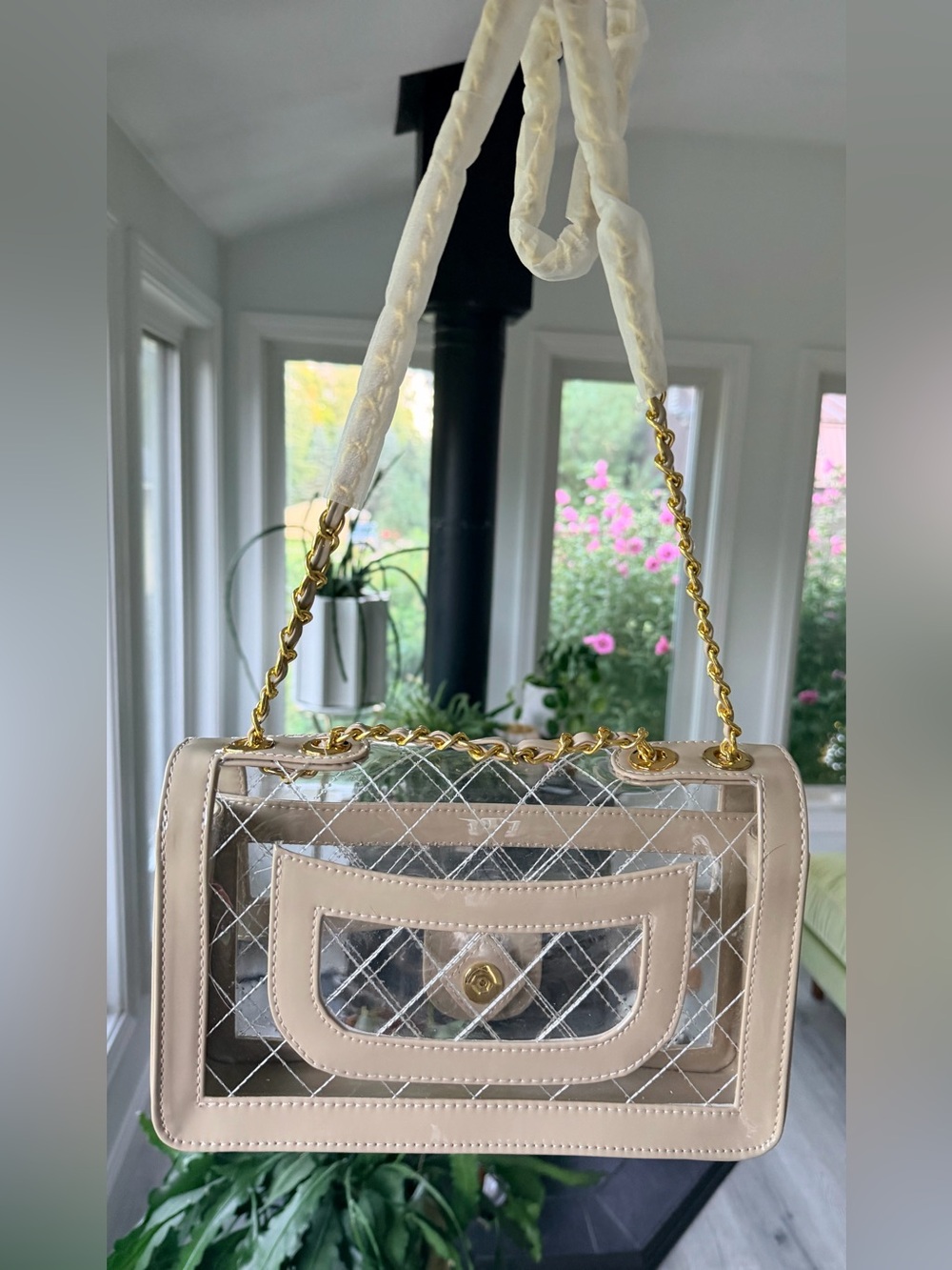 FULL SET Brand NEW Chanel Transparent Bag w
Beige Patent Leather & Gold Hardware - Picture 4 of 15